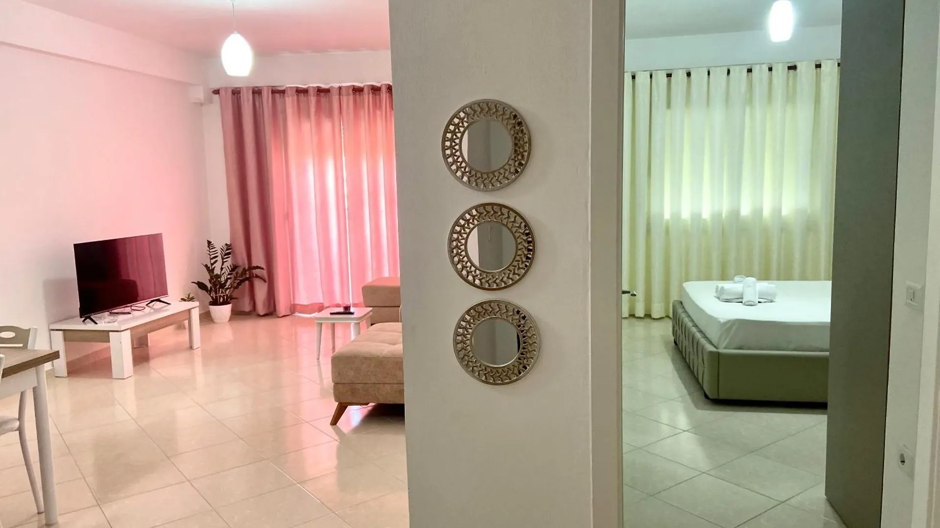 Jessies Apartment Vlore