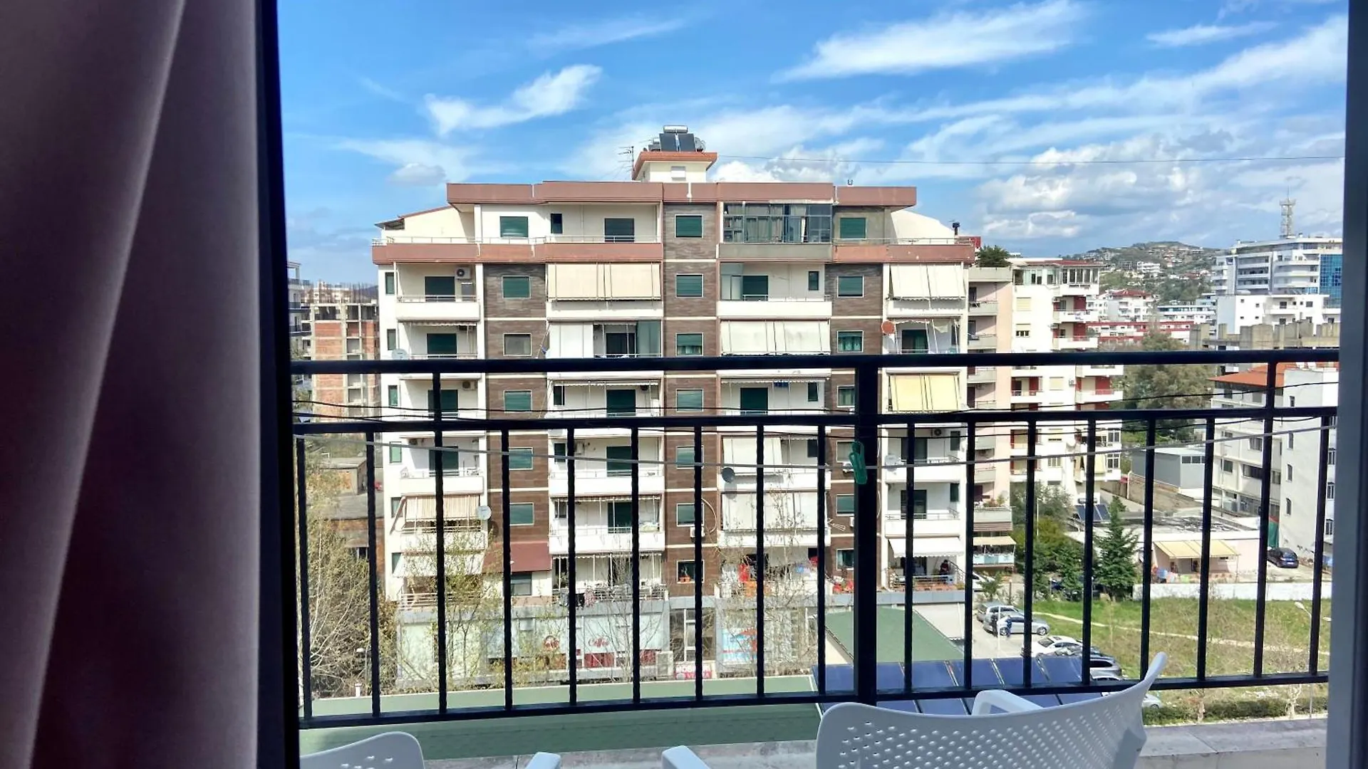 Jessies Apartment Vlorë 0*,